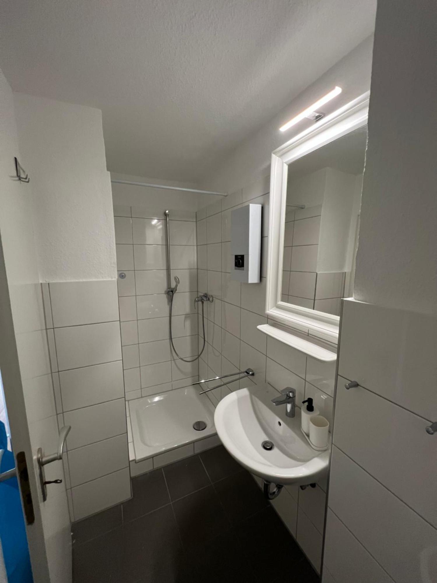 Emas4 Wohnung Mit 2 Einzelbetten, Kueche 克雷费尔德 外观 照片